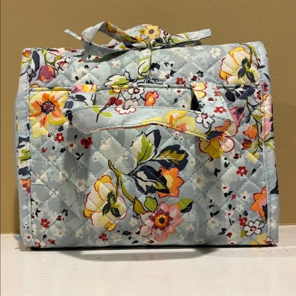 Vera Bradley Floating Garden Blue Floral Hanging Toiletry Bag & Jewelry Case EUC - Picture 3 of 14